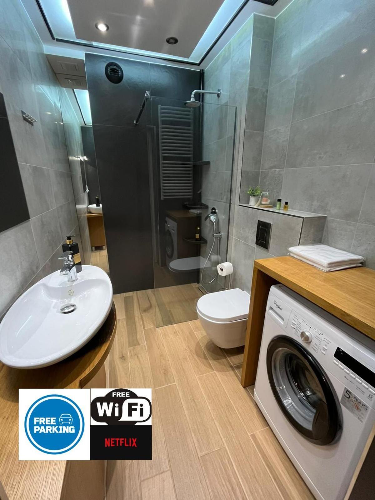 Bianco Apartament Reduta Park Free Parking Cracovia Esterno foto